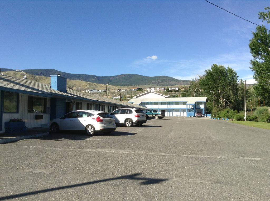 Tumbleweed Motel Cache Creek Exterior foto